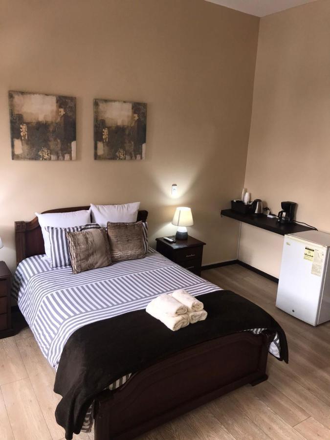 Hotel En El Centro Historico Cuenca Zewnętrze zdjęcie