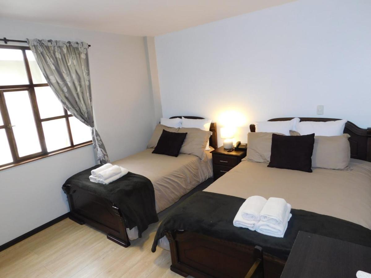 Hotel En El Centro Historico Cuenca Zewnętrze zdjęcie